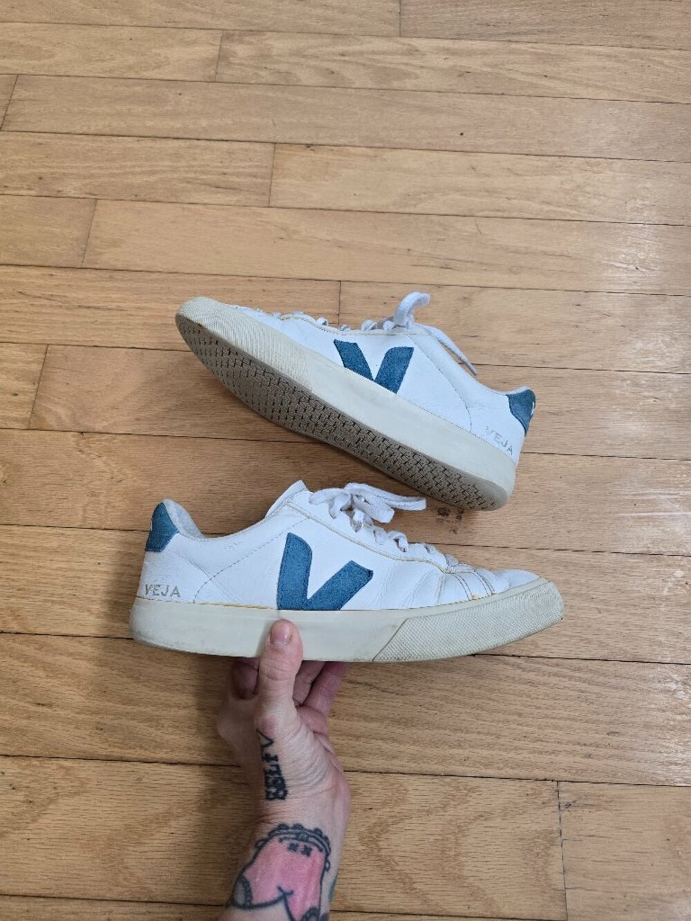 Veja | Campo 'Extra White Swedish Blue' sporty sneakers | WMS 9